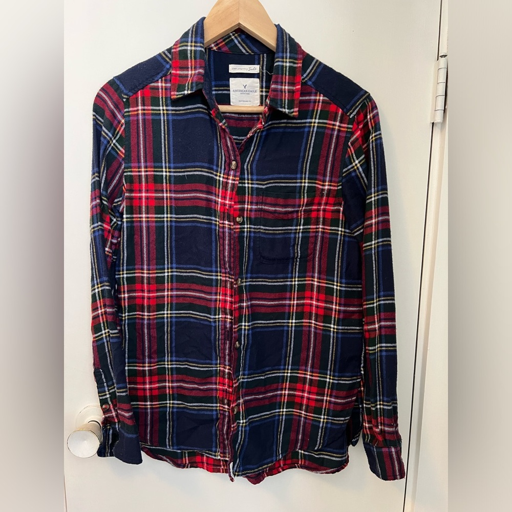 American Eagle light flannel button down shirt
